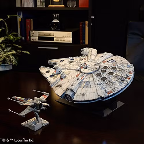 Star Wars: A New Hope PG Millennium Falcon Model 1/72 Scale Kit - Image 11