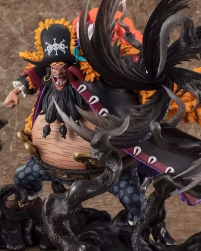 One Piece Figuarts ZERO Extra Battle Marshall D. Teach -Kurouzu-
