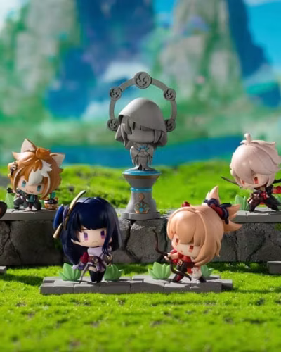 Genshin Impact Heroes of the Battlefield Lightning Edition Set of 6 Figures (with a Secret Character)