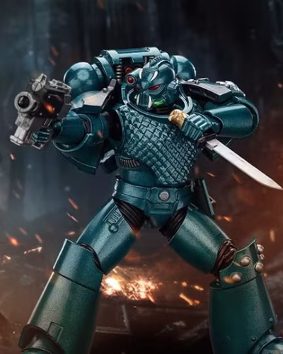 Warhammer: The Horus Heresy Alpha Legion Headhunter with Banestrike Combi-Bolter and Power Dagger 1/18 Scale Action Figure