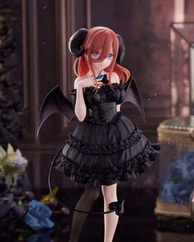 The Quintessential Quintuplets BiCute Dark Miku Nakano Figure