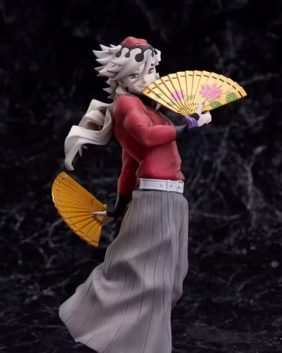 Demon Slayer: Kimetsu no Yaiba Douma Figure
