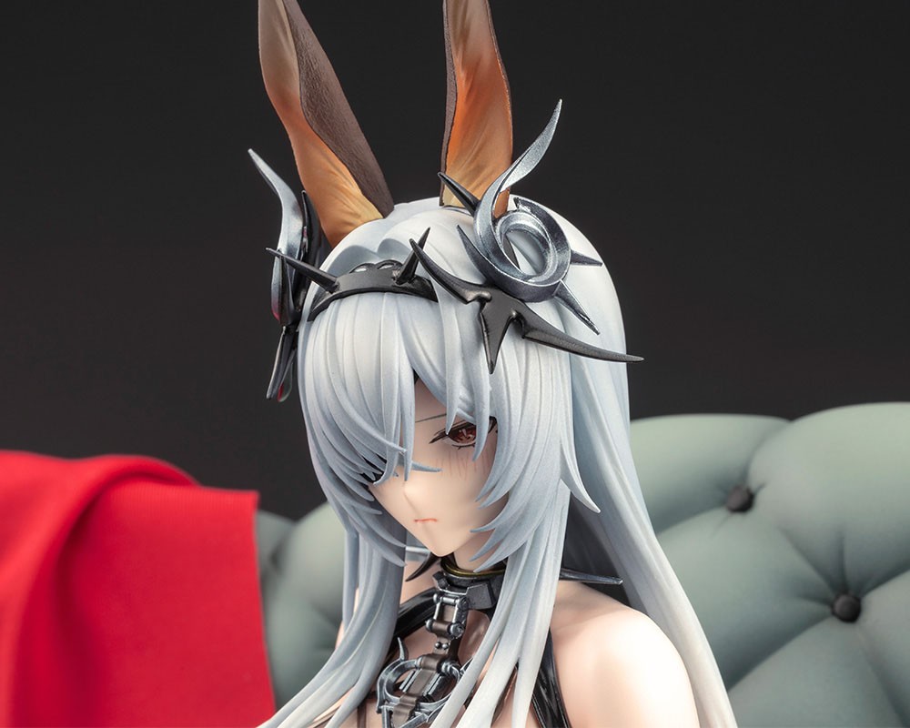 Azur Lane: Fritz Rumey Schwarzes Kaninchen Ver. (Figure) - Bild 10