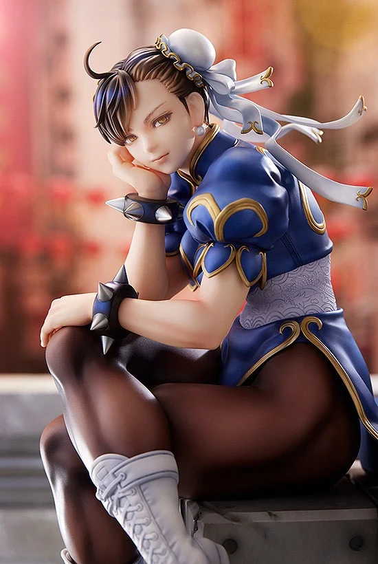 Street Fighter: Chun-Li (Figure) - Image 3