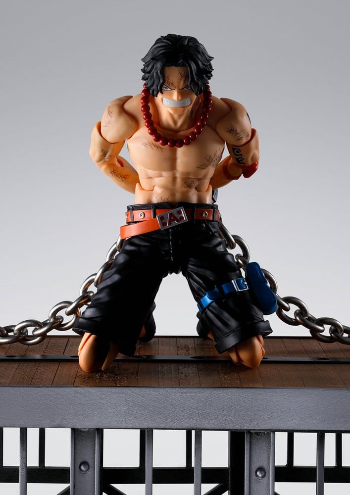 One Piece S.H. Figuarts Action Figure Portgas D. Ace Marineford 16 cm - Image 5