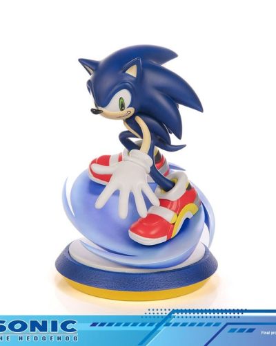 Sonic Adventure 2/ Sonic the Hedgehog Statue (Completed)
