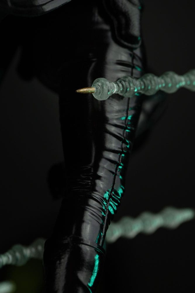 The Matrix Art Scale Statue 1/10 Trinity 22 cm - Image 9