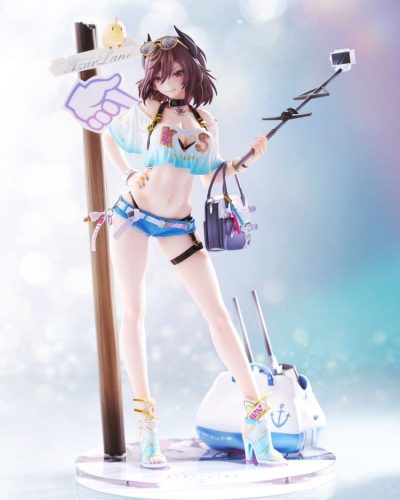 Azur Lane PVC Figure 1/7 Kirishima Bravely Summer 28 cm