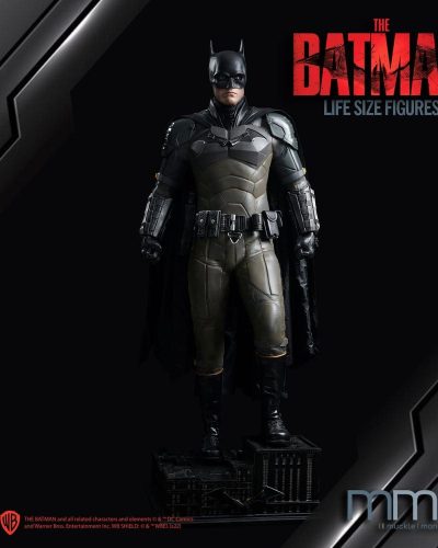 The Batman Life-Size Figure Batman 218 cm