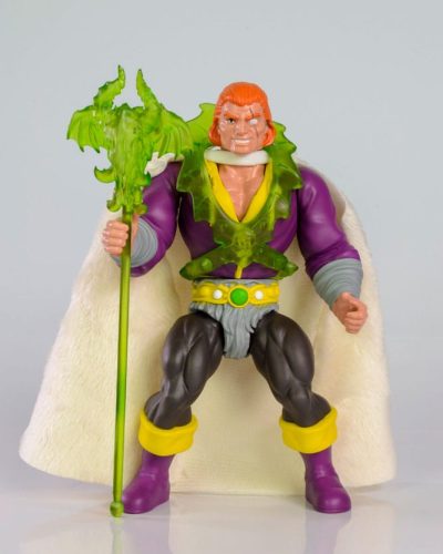 Legends of Dragonore Wave 1.5: Fire at Icemere Action Figure Dark Magic Apprentice Oskuro 14 cm