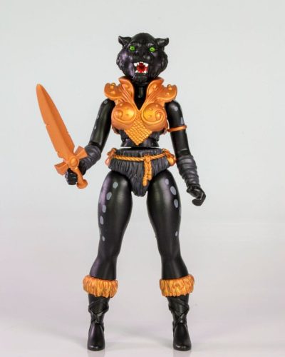 Legends of Dragonore Wave 1.5: Fire at Icemere Action Figure Night Hunter Pantera 14 cm