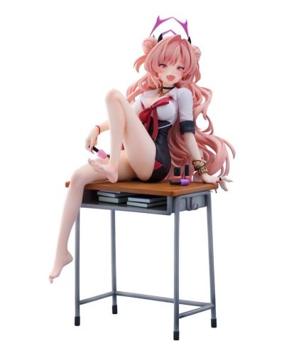 Blue Archive PVC Figure 1/7 Kirara Memorial Lobby Ver. 27 cm