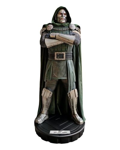 Marvel Avengers: Doomsday Life-Size Statue Doctor Doom 198 cm